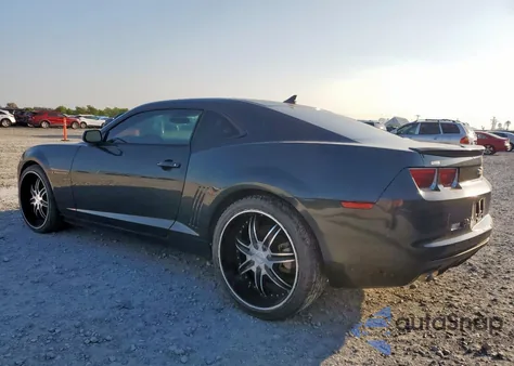 2013 Chevrolet Camaro Ls z USA, uszkodzony, nr VIN 2G1FA1E33D9185536